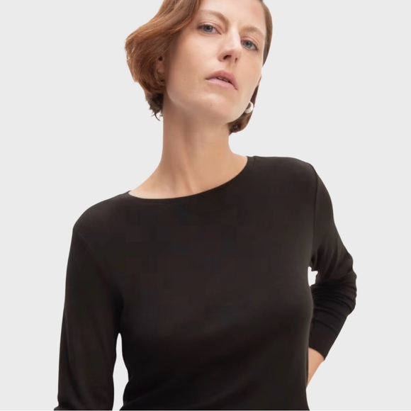 Black Long-Sleeve Top - Picture 5 of 7